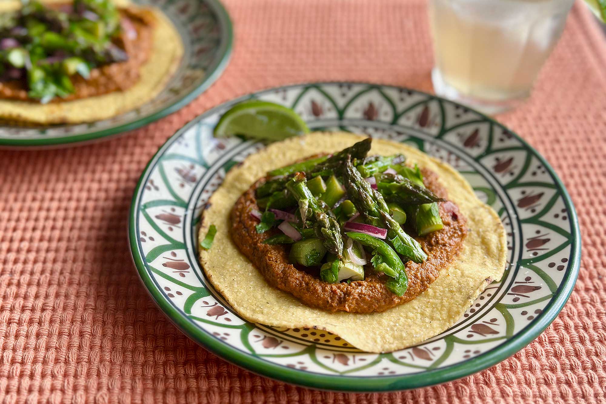 asparagus tostada