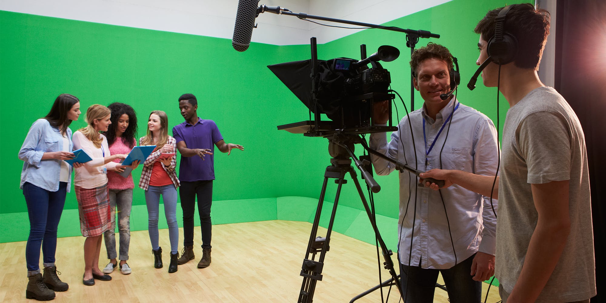 How To Find and Make Green Screen Backgrounds