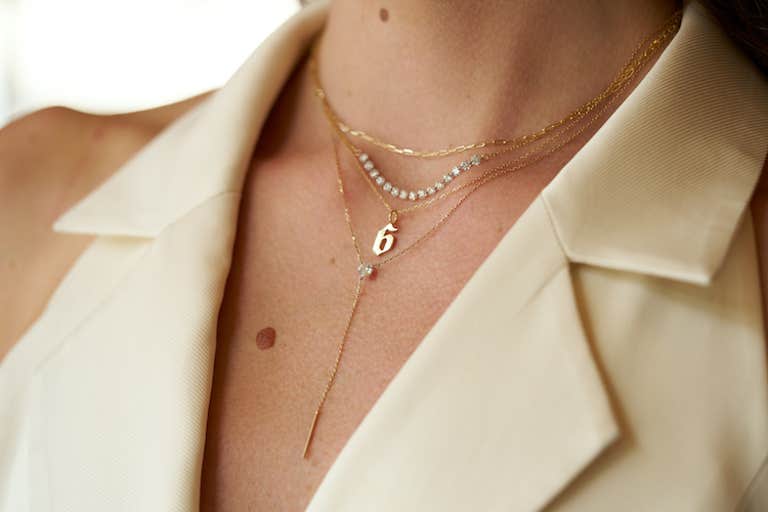 How to be a beauty influencer - emily kammeyer neck with necklace around it