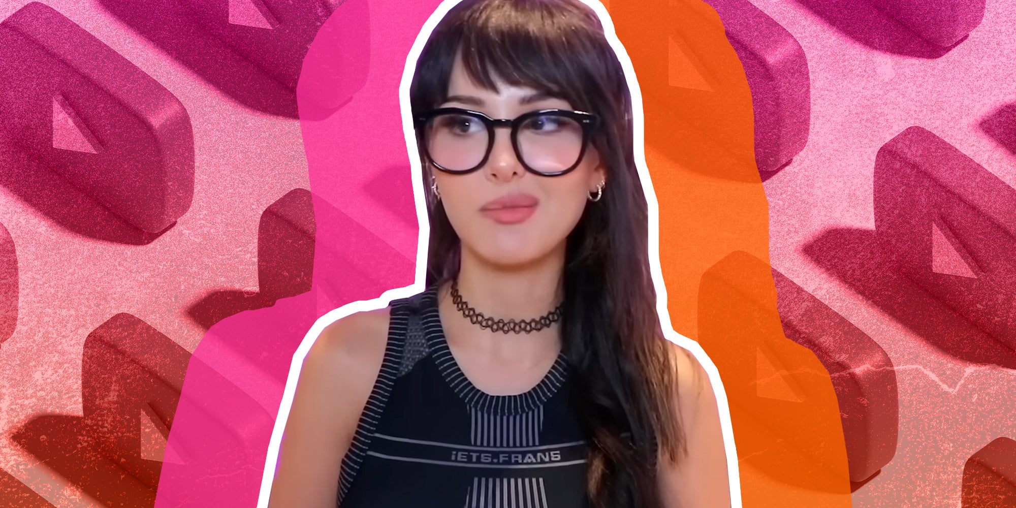 Sssniperwolf next to youtube logos