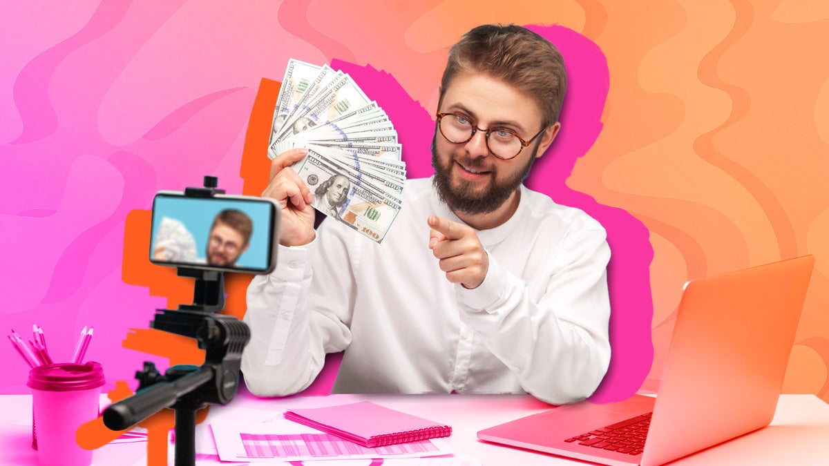 How to Find and Get Content Creator Jobs From Freelance to Full Time