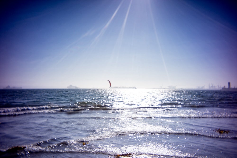 pocket dispo - the ocean on a bright day taken with a disposable lens