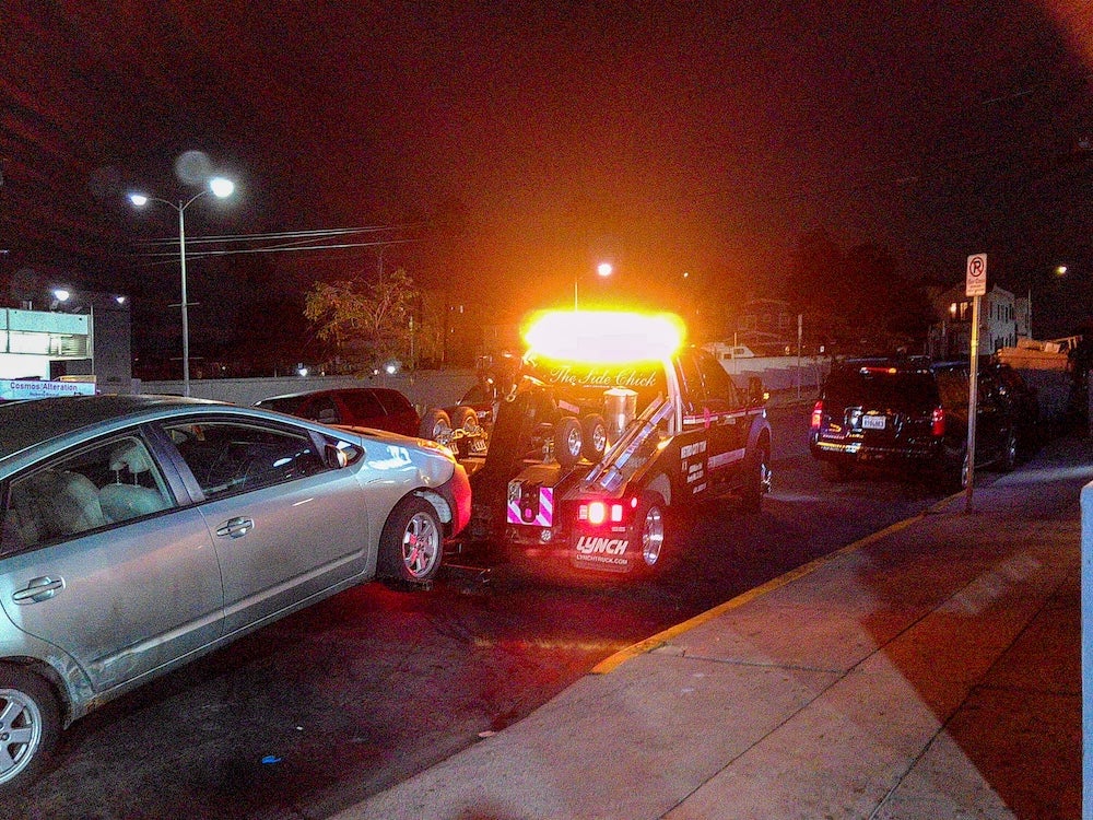 Tow Truck named The Side Piece