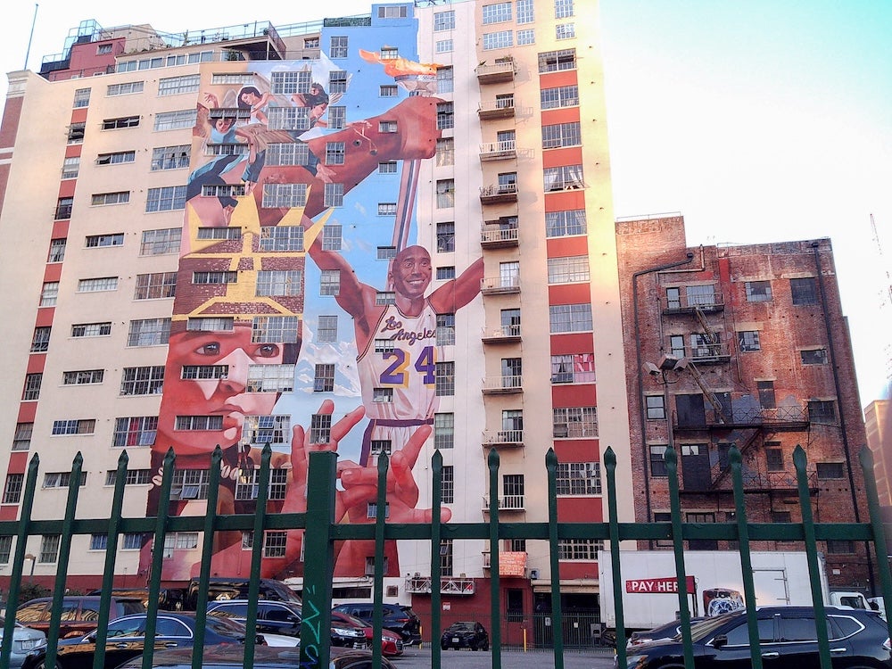 camp snap camera review - kobe bryant mural downtown los angeles