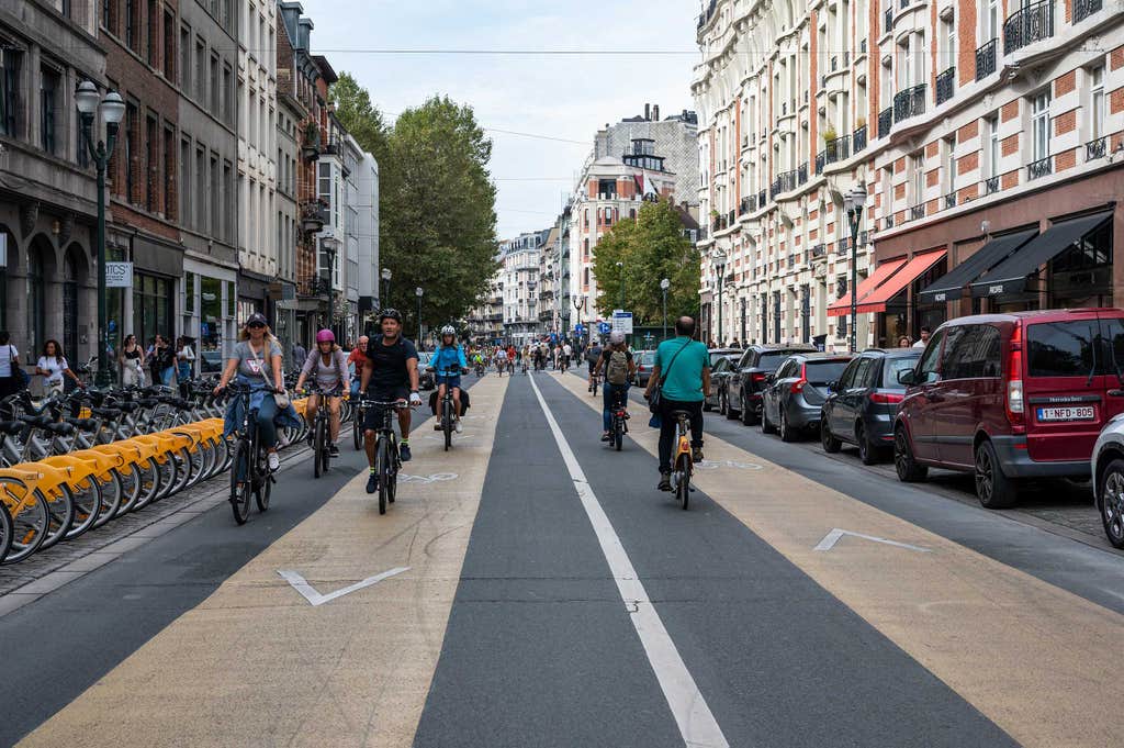 What is a 15-minute city?