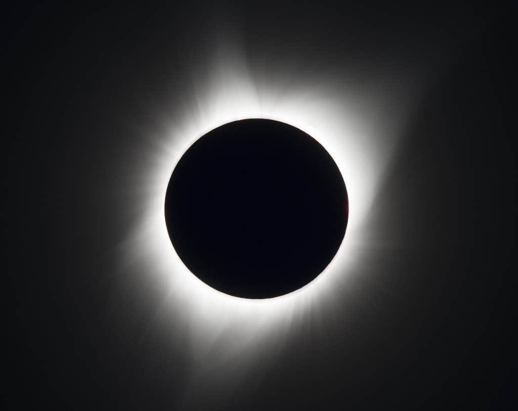 Gone eclipsin’ 😎