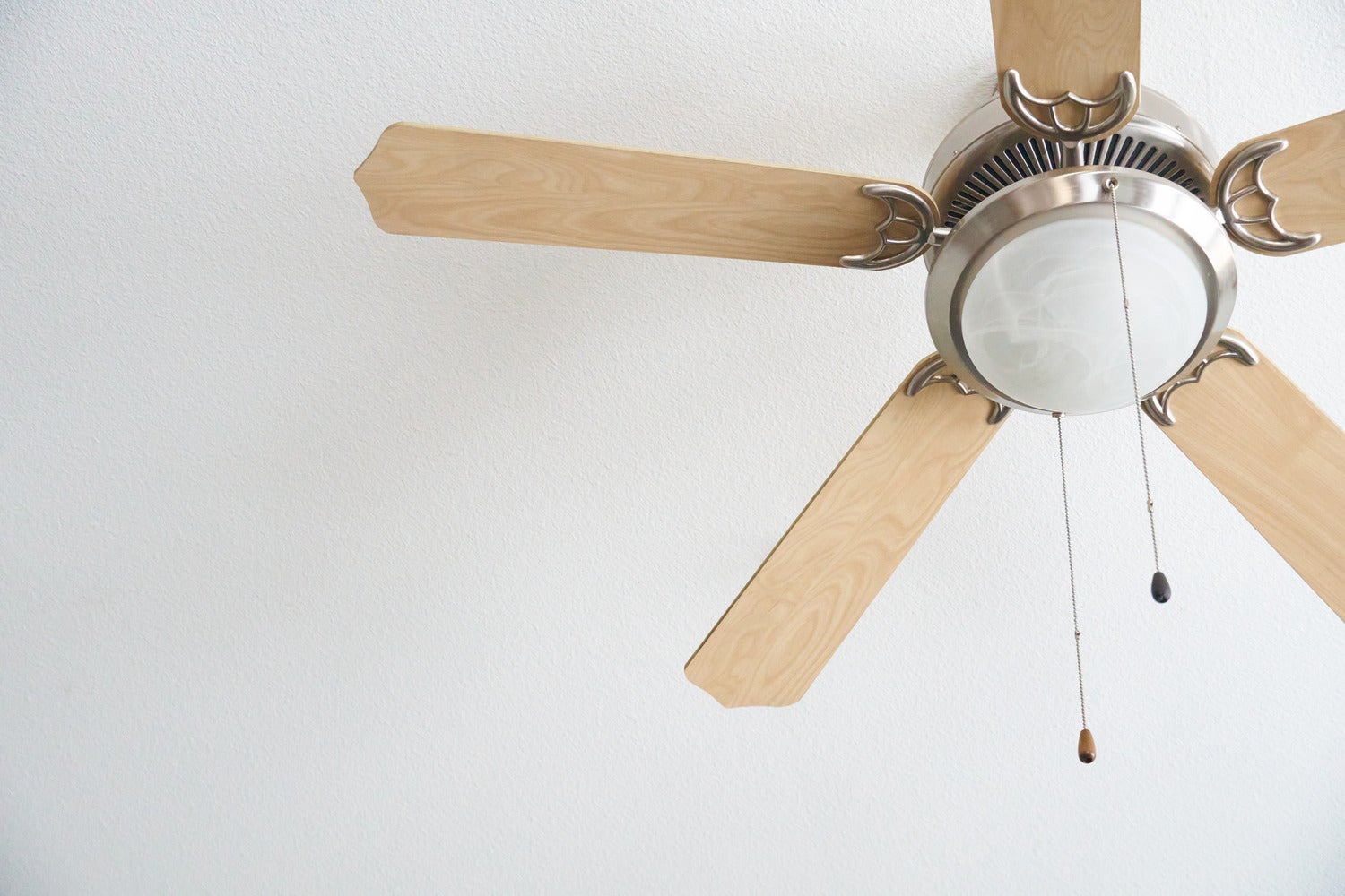 5 tips to avoid blasting the AC