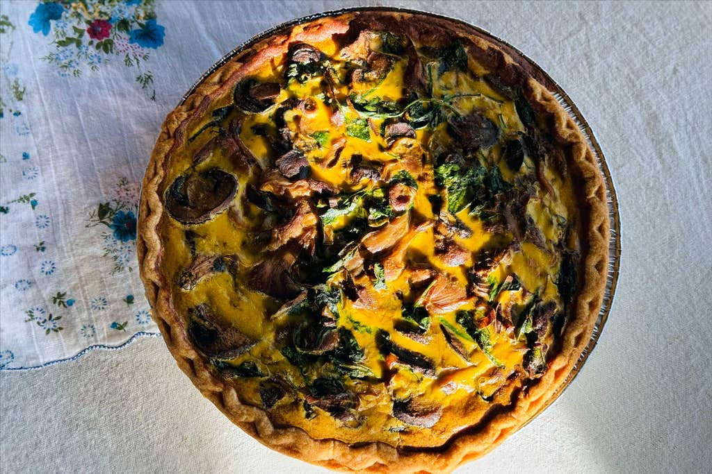 Mushroom and leek quiche