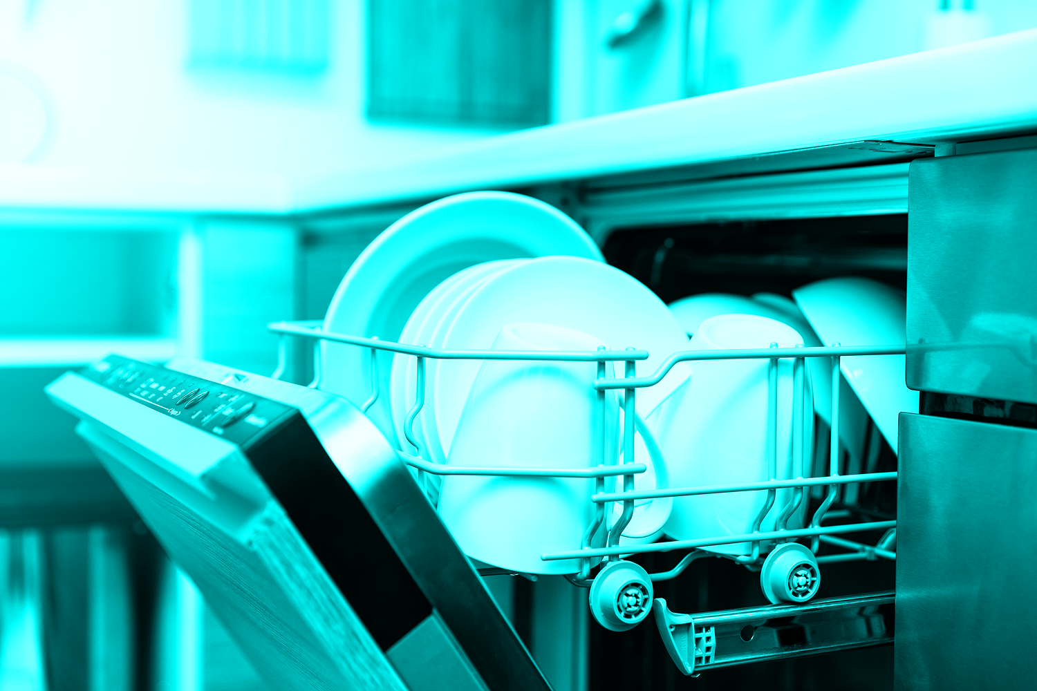 clean dishes in dishwasher