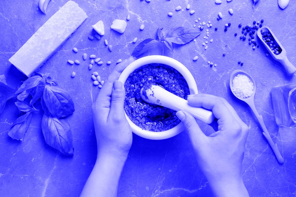 This magic formula saves your soon-to-be-tossed greens